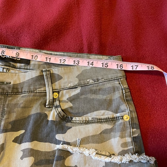 Express Camo Jean - Picture 6 of 6